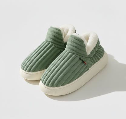 Just-Outlet | Unisex Indoor Slippers – Warm Plush Edition