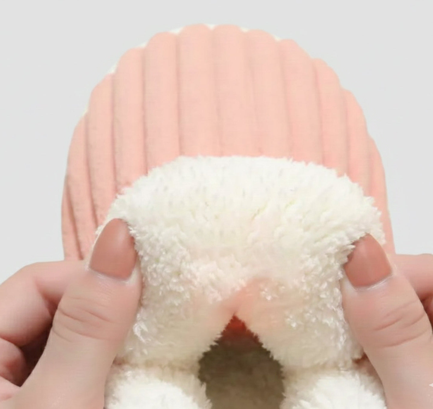 Just-Outlet | Unisex Indoor Slippers – Warm Plush Edition